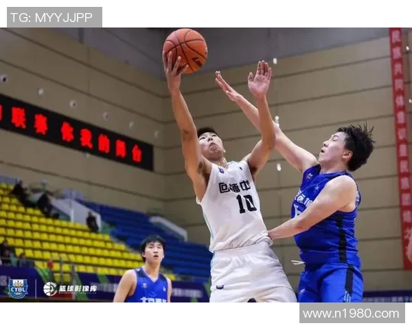 上海篮球队在冠军赛中的耐力与韧性展现引发的深思与启示